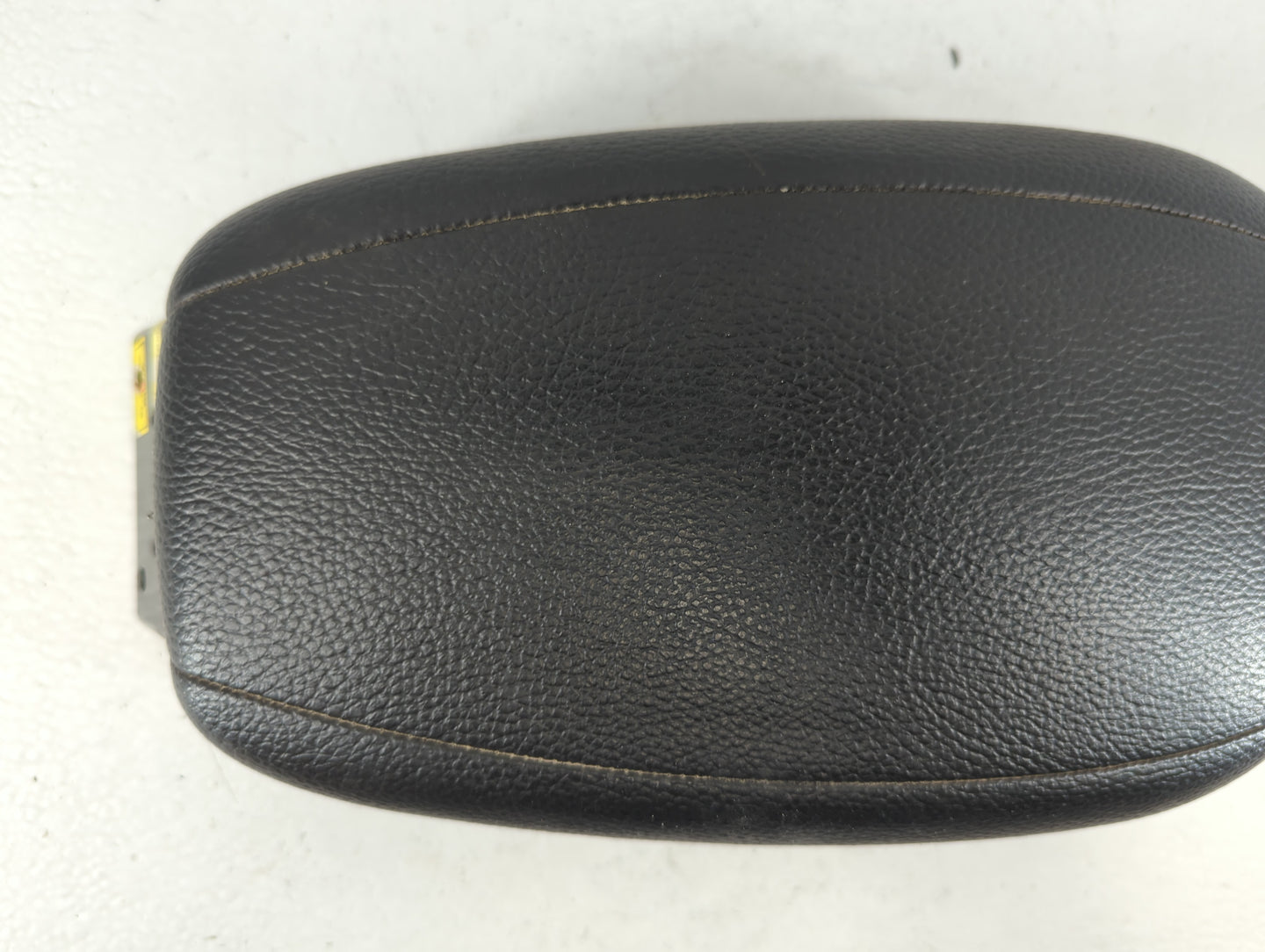 2012-2017 Hyundai Veloster Center Console Armrest Cover Lid Fits Fits 2012 2013 2014 2015 2016 2017 OEM Used Auto Parts - Oe