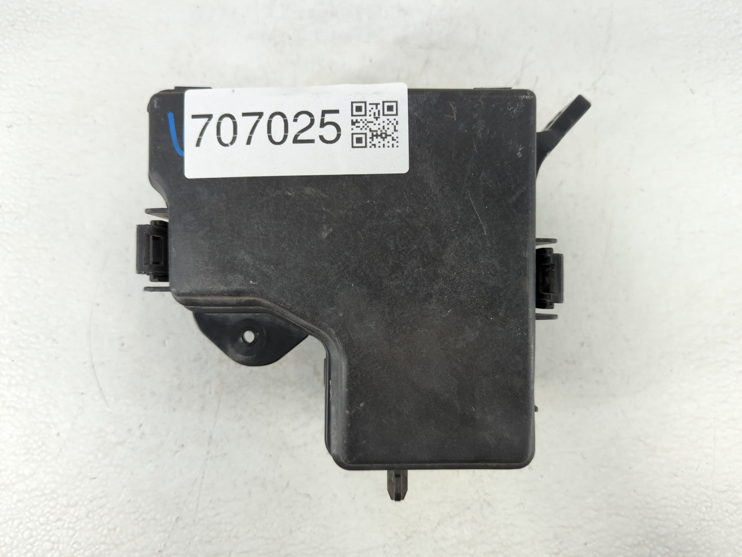 2015-2017 Hyundai Veloster Fusebox Fuse Box Panel Relay Module P/N:91301 2V016 Fits Fits 2015 2016 2017 OEM Used Auto Parts 