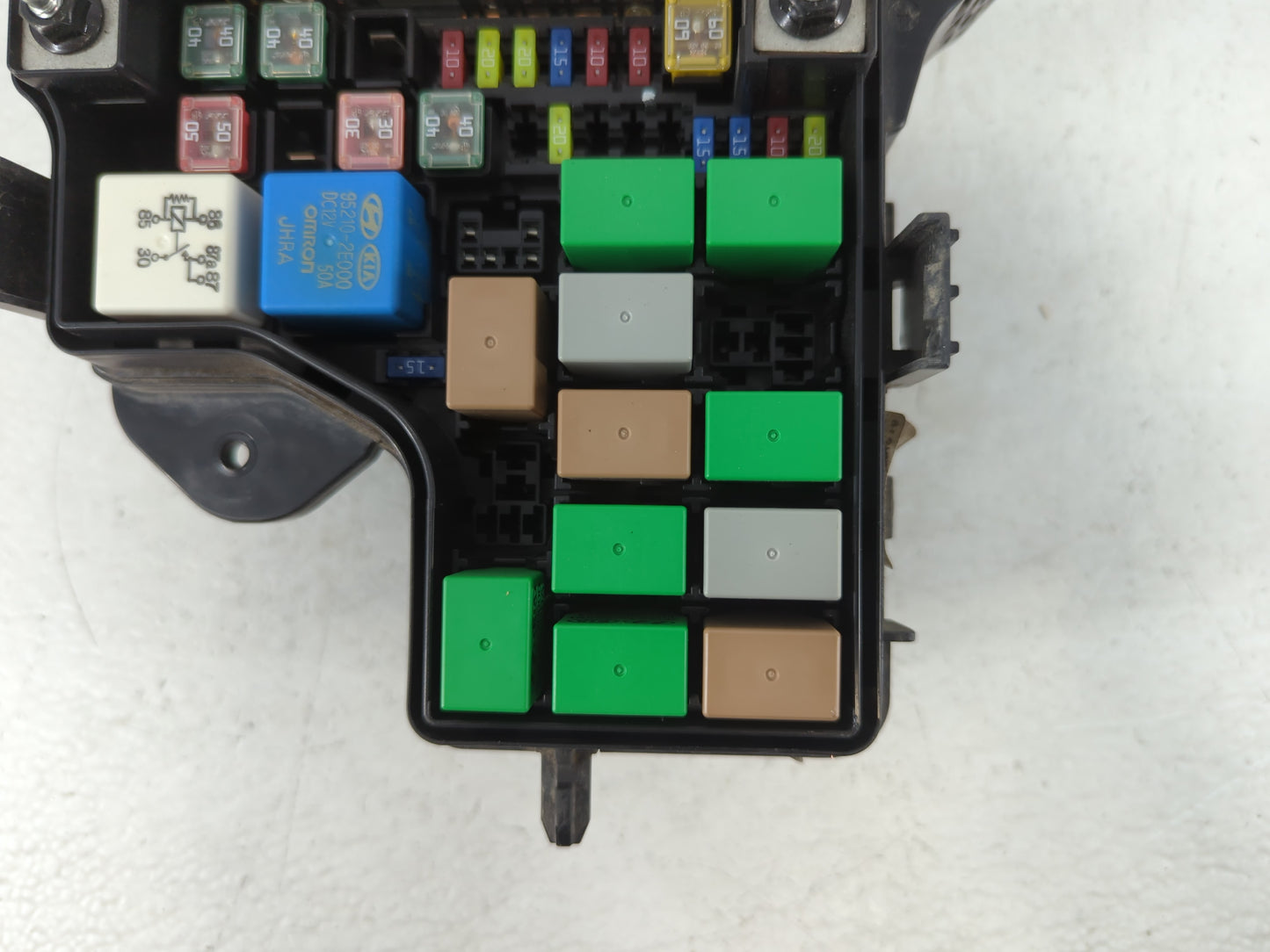2015-2017 Hyundai Veloster Fusebox Fuse Box Panel Relay Module P/N:91301 2V016 Fits Fits 2015 2016 2017 OEM Used Auto Parts 