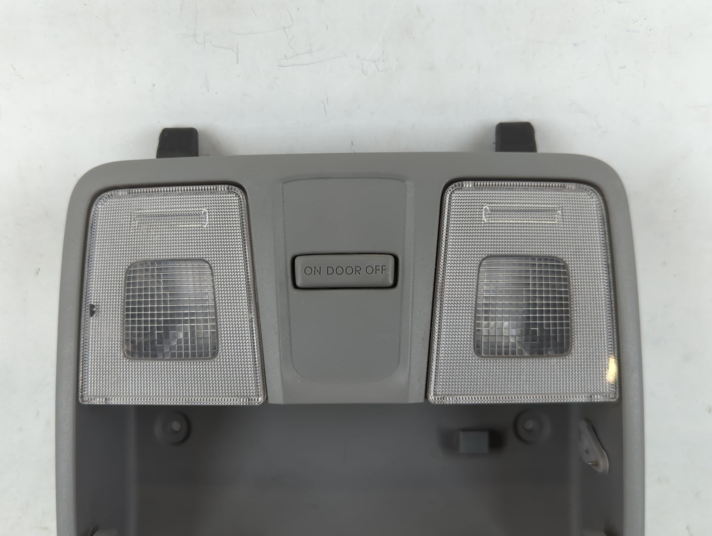 2015 Hyundai Veloster Overhead Roof Console Grey - Oemusedautoparts1.com