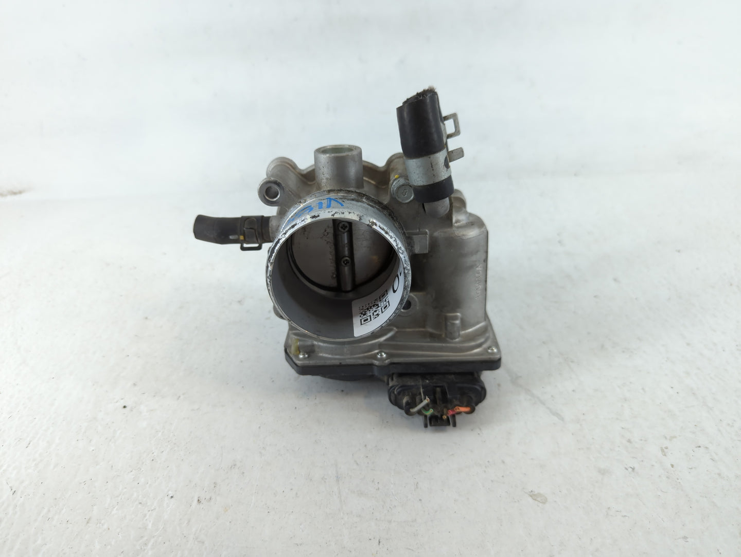 2013-2014 Hyundai Veloster Throttle Body P/N:35100-2B320 544 10R2 Fits Fits 2013 2014 2015 2016 OEM Used Auto Parts - Oemuse