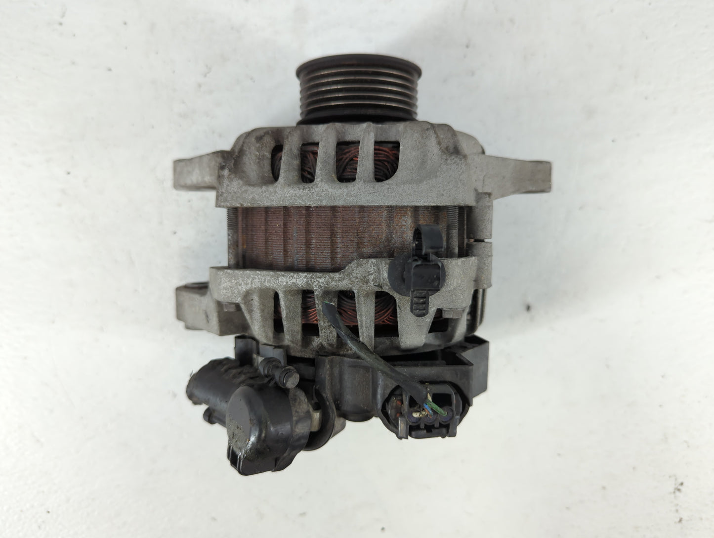 2012-2017 Hyundai Veloster Alternator Replacement Generator Charging Assembly Engine OEM P/N:2607372 37300-2B300 Fits OEM Us