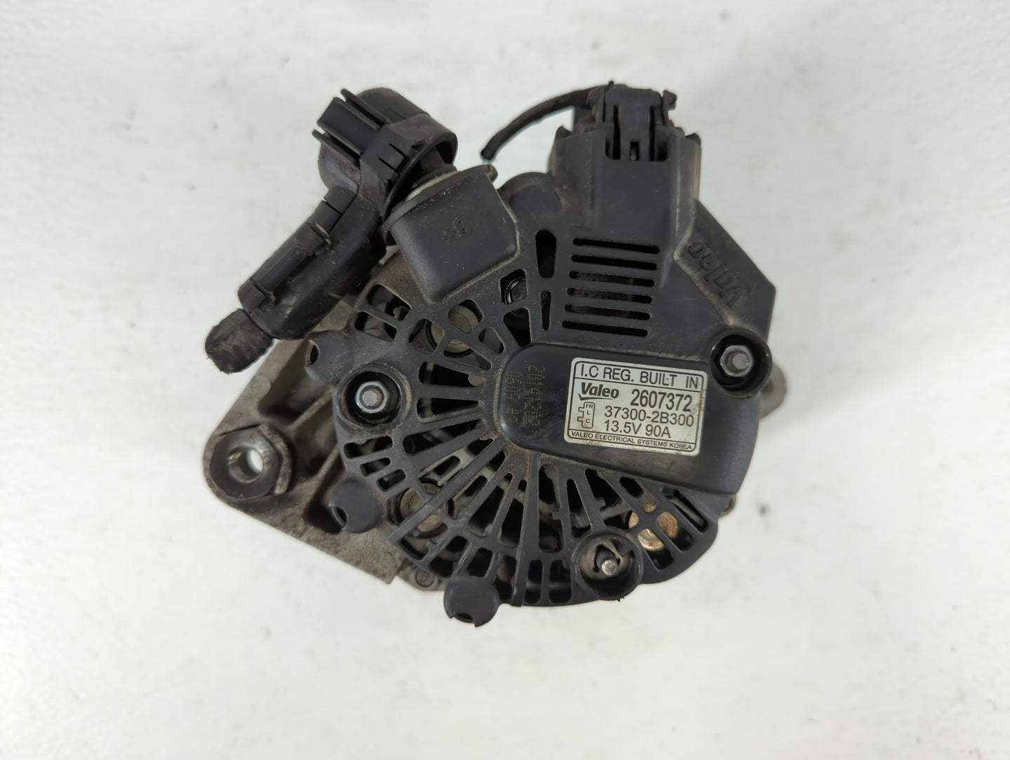 2012-2017 Hyundai Veloster Alternator Replacement Generator Charging Assembly Engine OEM P/N:2607372 37300-2B300 Fits OEM Us