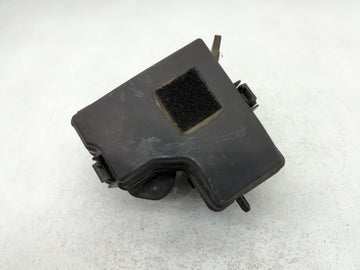 2015-2017 Hyundai Veloster Fusebox Fuse Box Panel Relay Module P/N:91207 2V138 Fits Fits 2015 2016 2017 OEM Used Auto Parts 