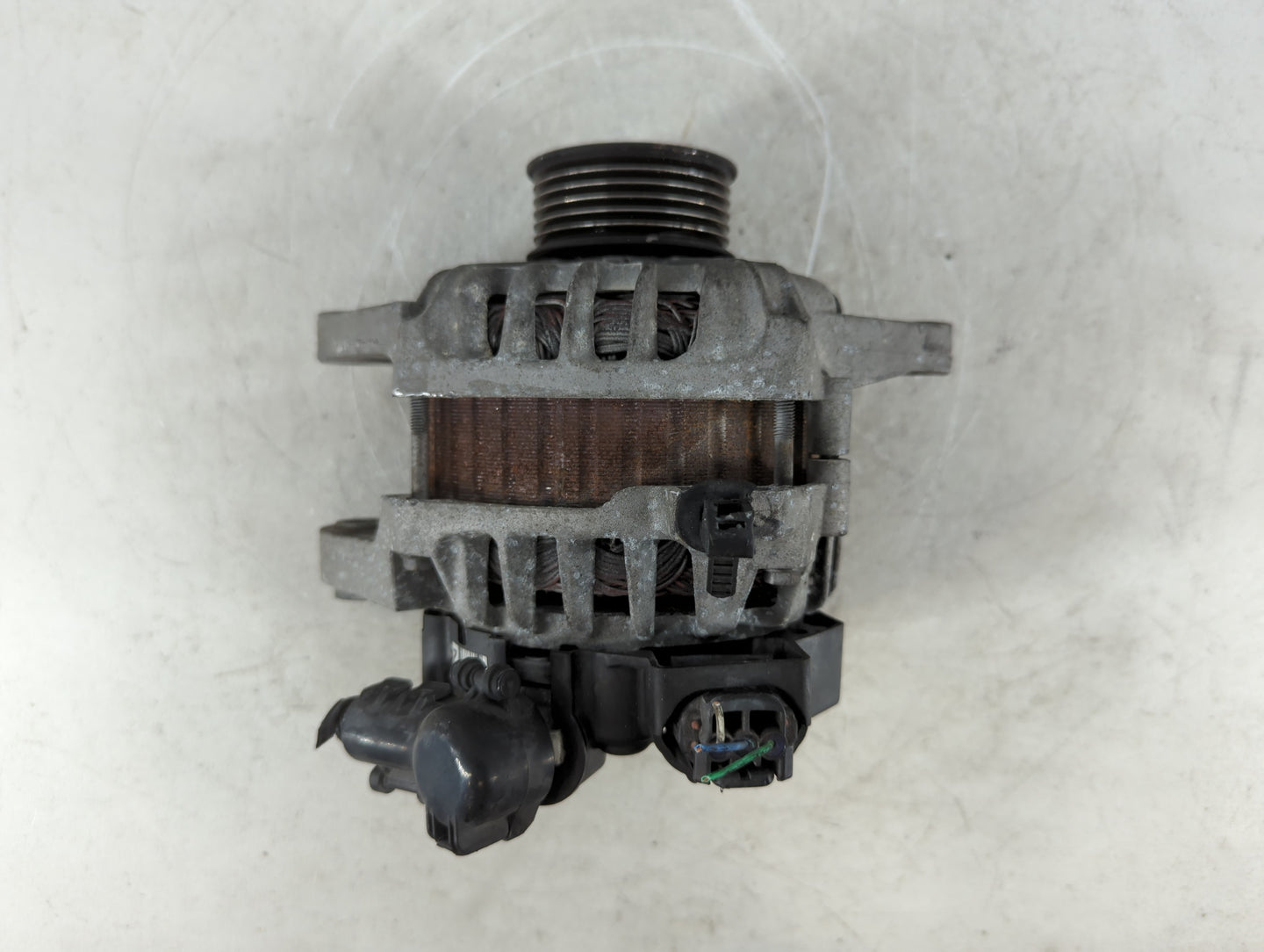 2012-2017 Hyundai Veloster Alternator Replacement Generator Charging Assembly Engine OEM P/N:37300-2B300 2607372 Fits OEM Us