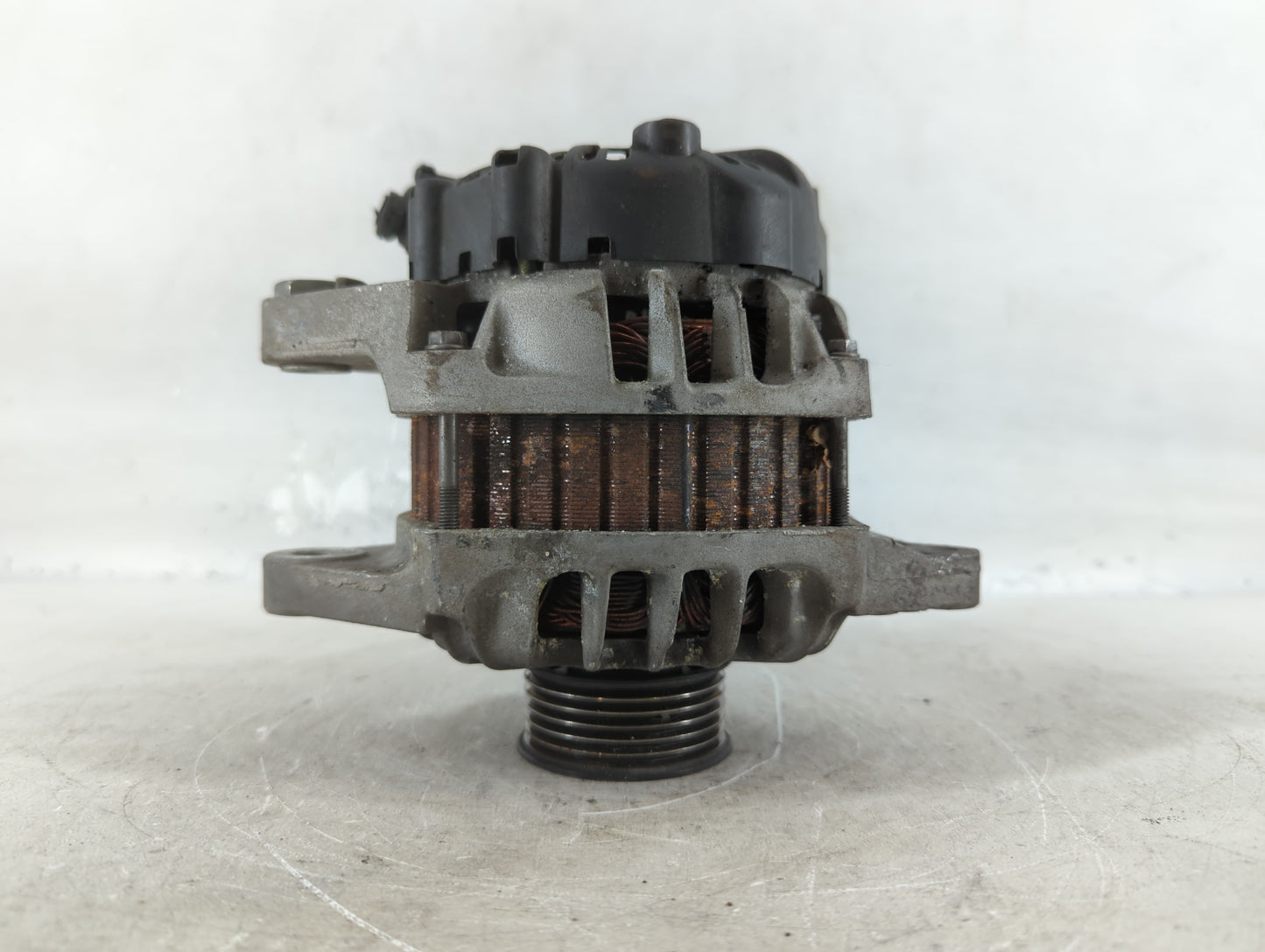 2012-2017 Hyundai Veloster Alternator Replacement Generator Charging Assembly Engine OEM P/N:37300-2B300 2607372 Fits OEM Us