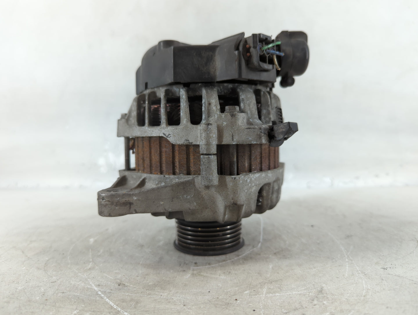 2012-2017 Hyundai Veloster Alternator Replacement Generator Charging Assembly Engine OEM P/N:37300-2B300 2607372 Fits OEM Us