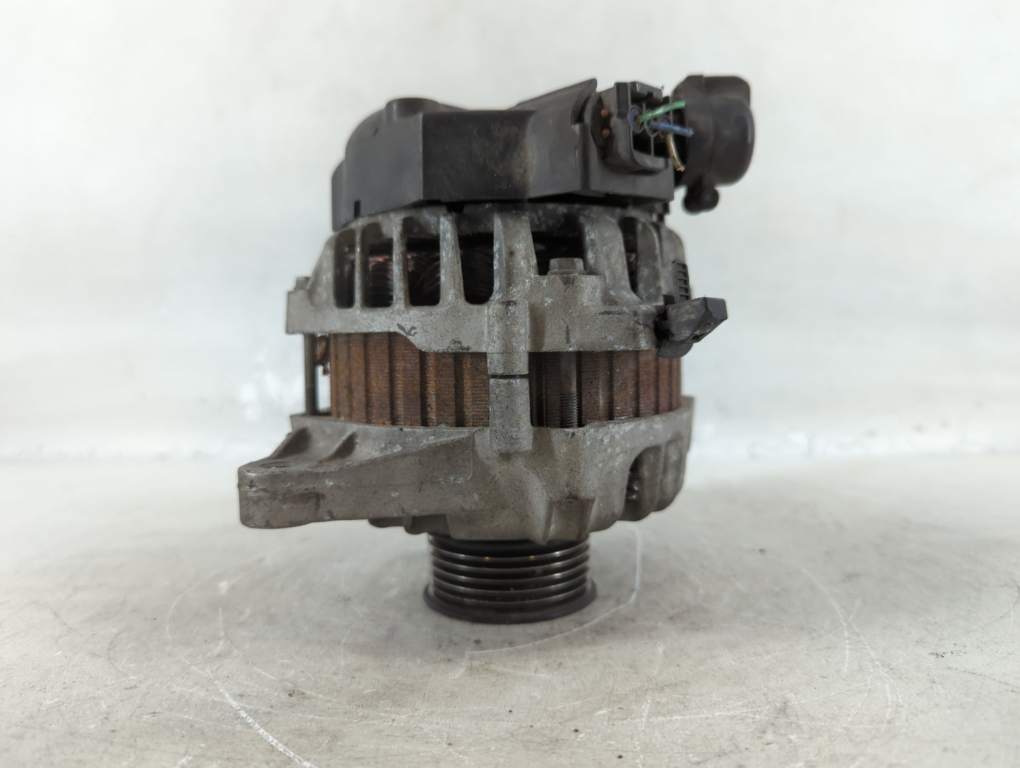 2012-2017 Hyundai Veloster Alternator Replacement Generator Charging Assembly Engine OEM P/N:37300-2B300 2607372 Fits OEM Us