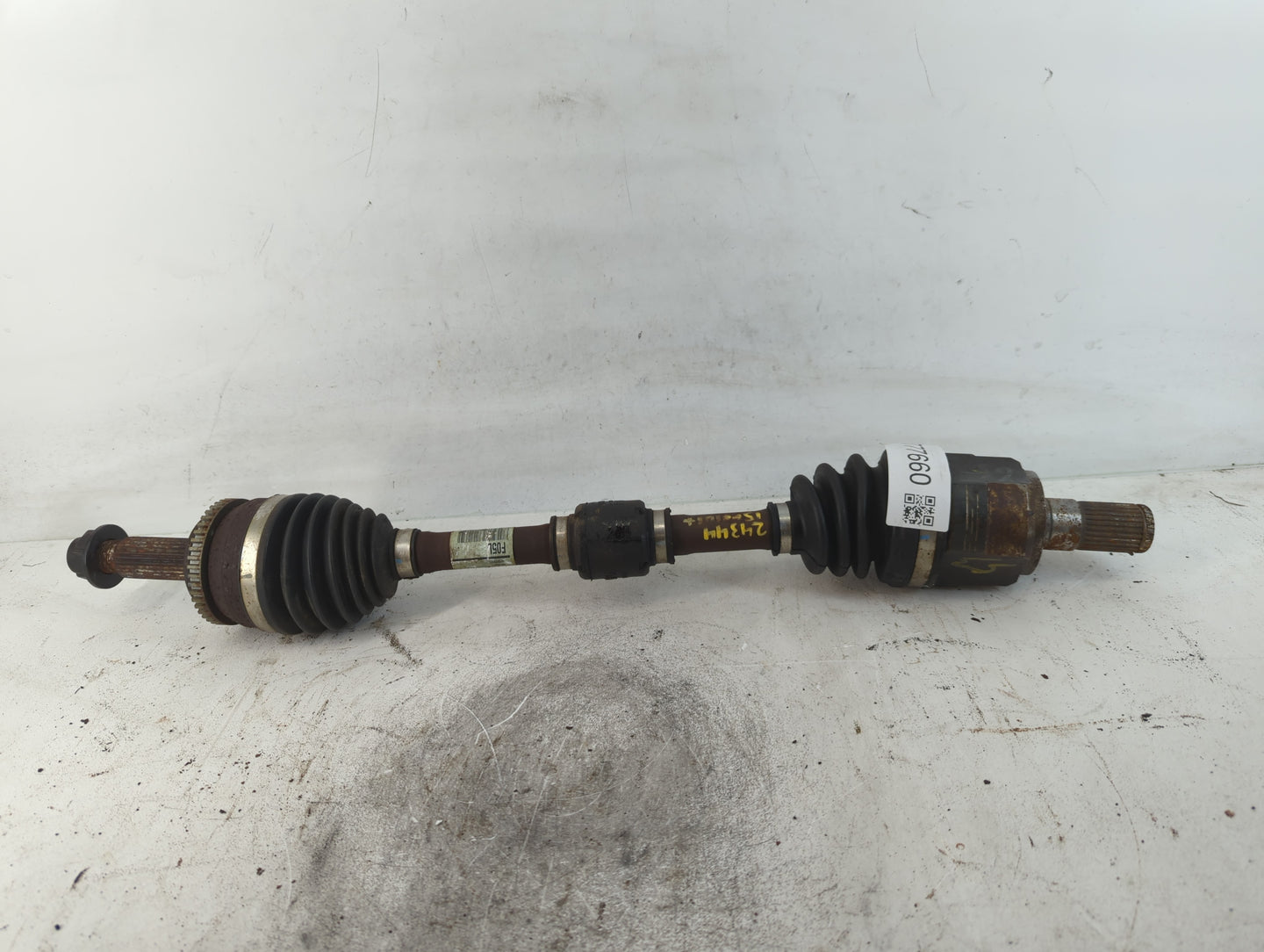 2013-2015 Hyundai Veloster Axle Shaft Front Driver Cv C/v - Oemusedautoparts1.com