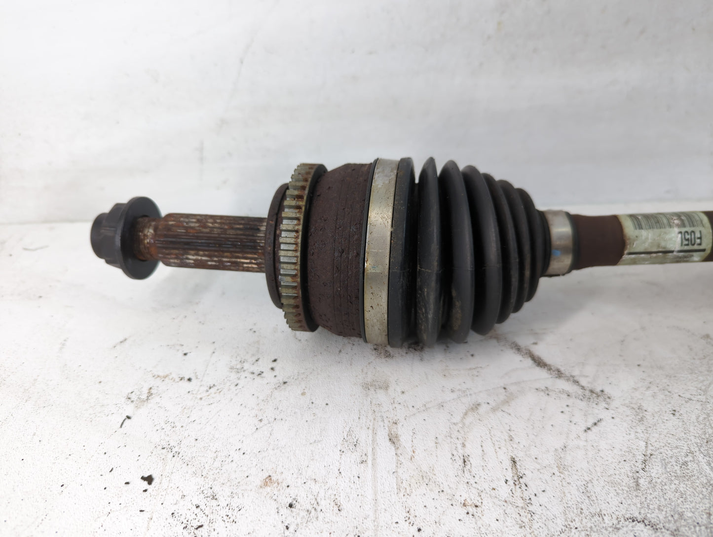 2013-2015 Hyundai Veloster Axle Shaft Front Driver Cv C/v - Oemusedautoparts1.com