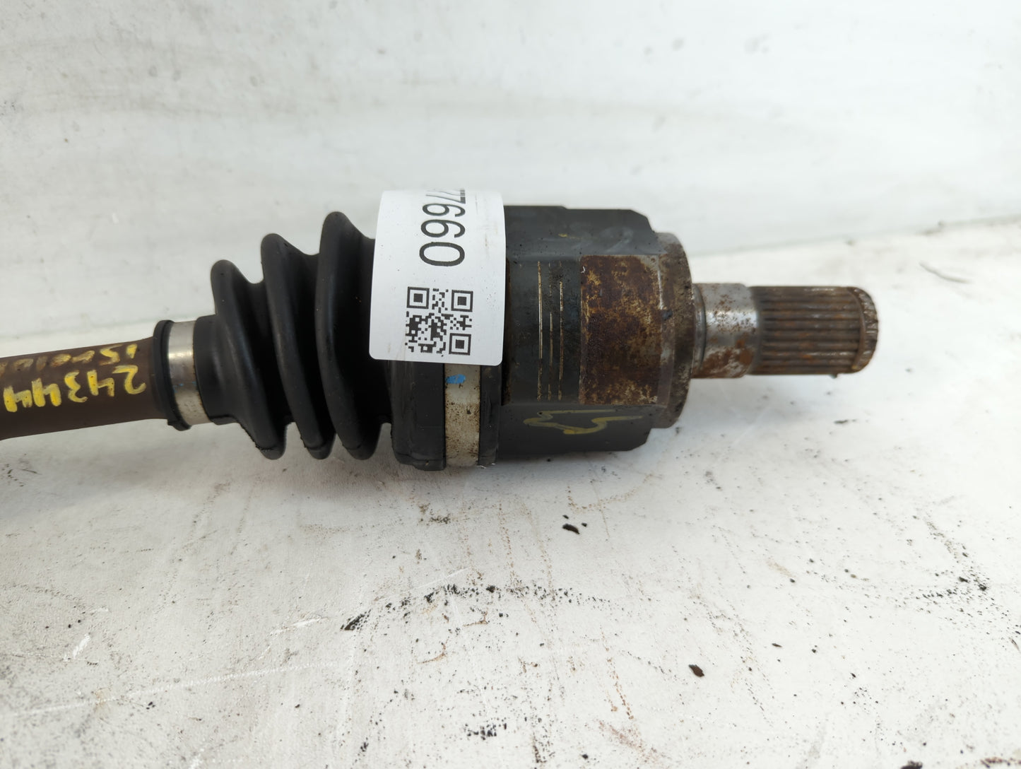 2013-2015 Hyundai Veloster Axle Shaft Front Driver Cv C/v - Oemusedautoparts1.com