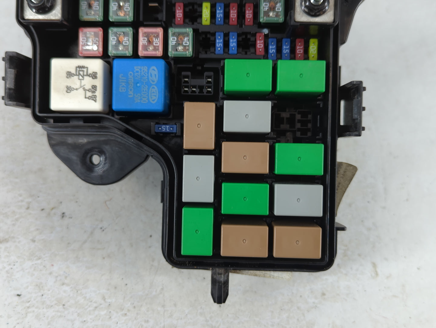 2015-2017 Hyundai Veloster Fusebox Fuse Box Panel Relay Module P/N:91236 2V058 Fits Fits 2015 2016 2017 OEM Used Auto Parts 