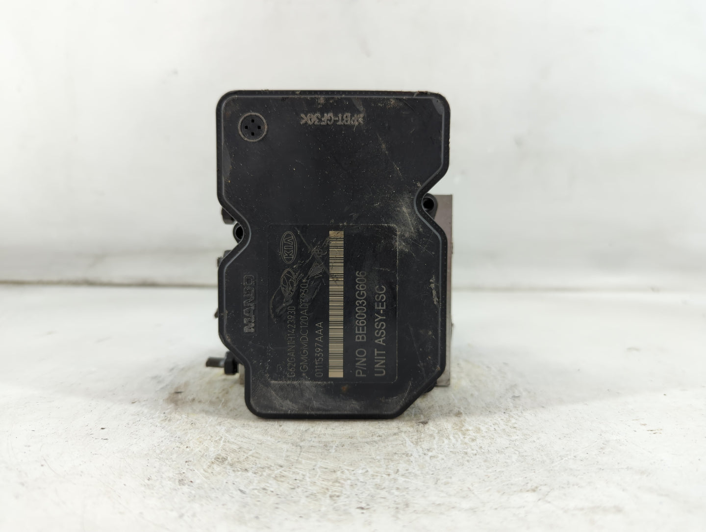 2015-2017 Hyundai Veloster ABS Pump Control Module Replacement P/N:58920-2V470 Fits Fits 2015 2016 2017 OEM Used Auto Parts 