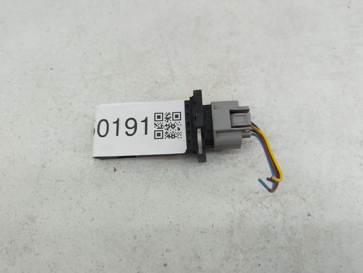 2015 Infiniti Ex35 Mass Air Flow Meter Maf - Oemusedautoparts1.com