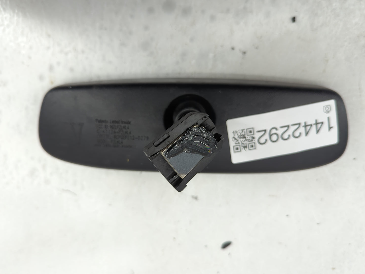 2015 Infiniti G37 Interior Rear View Mirror Replacement OEM Fits OEM Used Auto Parts - Oemusedautoparts1.com
