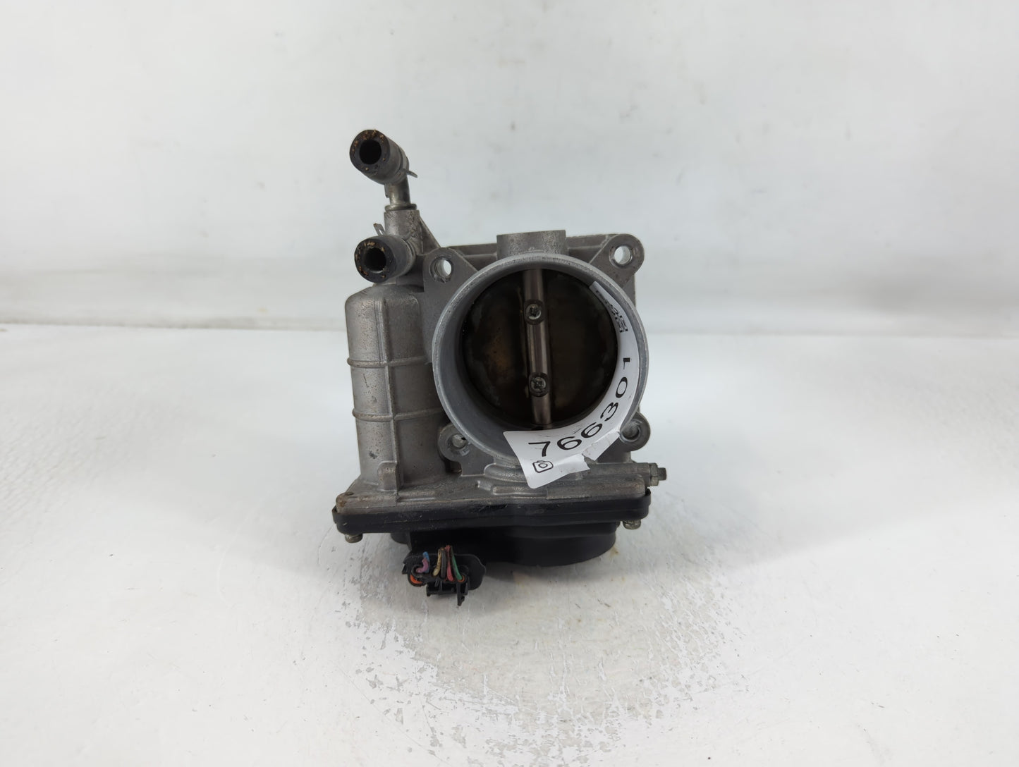 2008-2013 Infiniti G37 Throttle Body P/N:K 5926 526-01 Fits OEM Used Auto Parts - Oemusedautoparts1.com