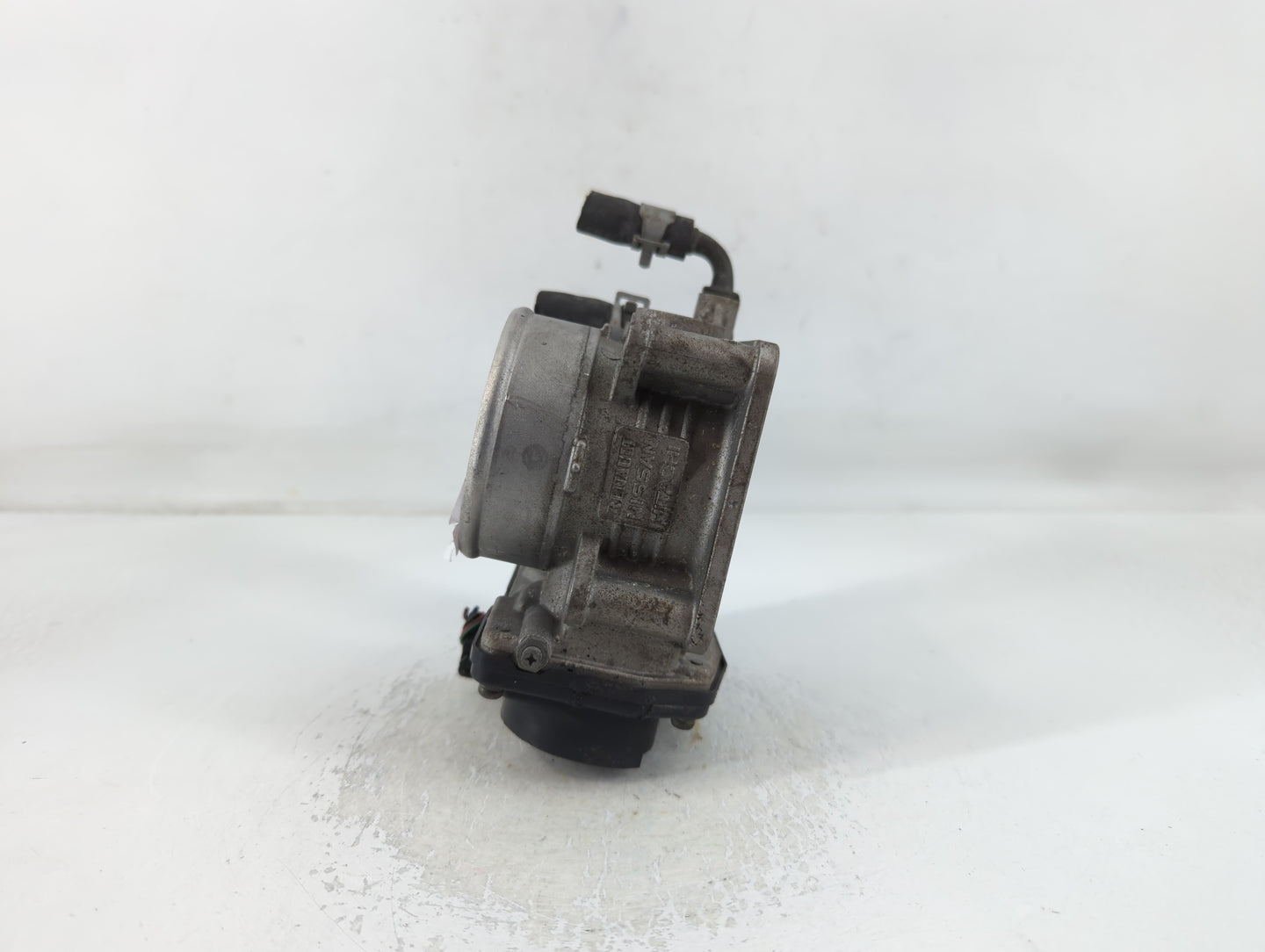 2008-2013 Infiniti G37 Throttle Body P/N:K 5926 526-01 Fits OEM Used Auto Parts - Oemusedautoparts1.com