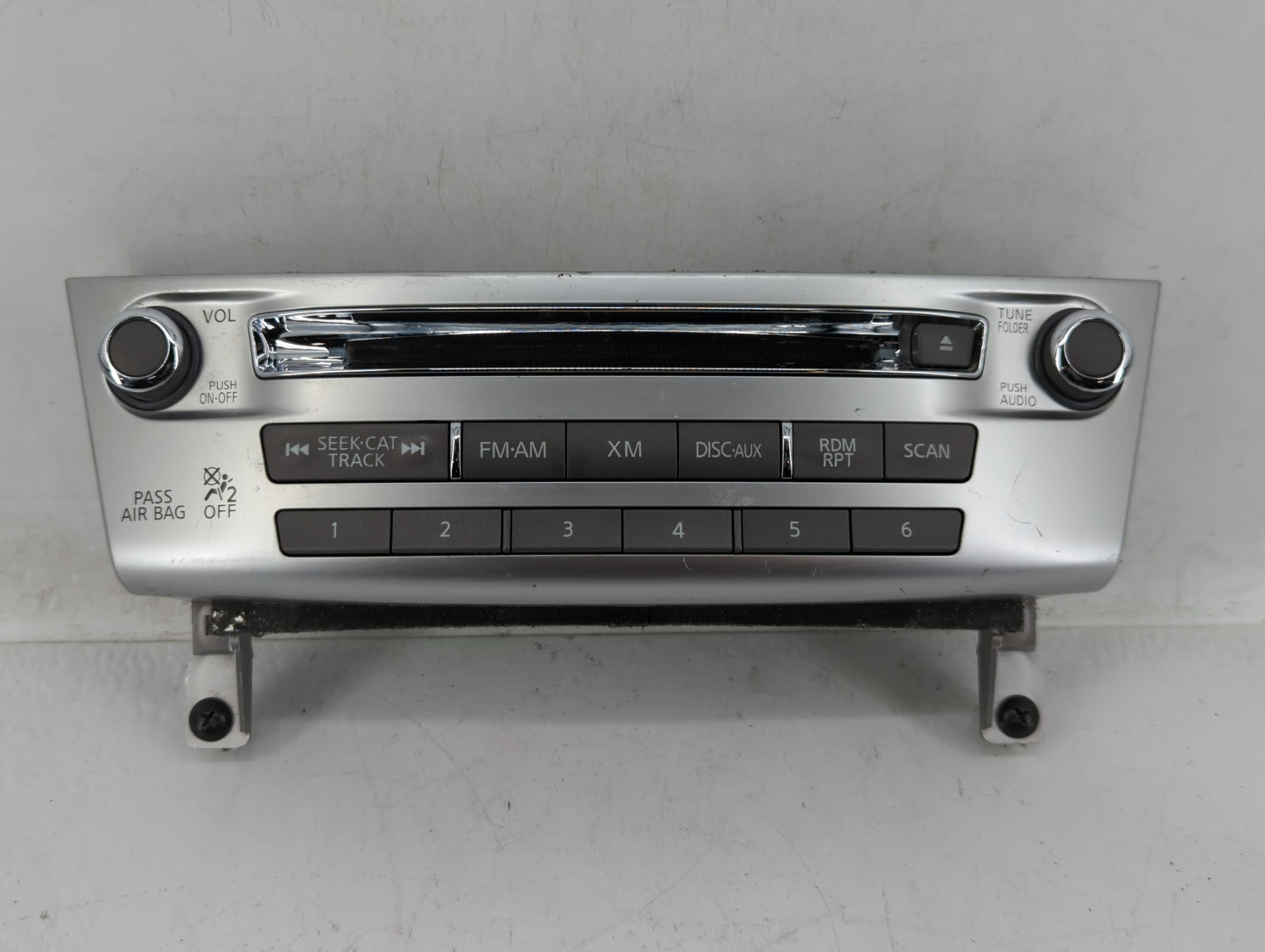 2011-2013 Infiniti M37 Radio Control Panel - Oemusedautoparts1.com