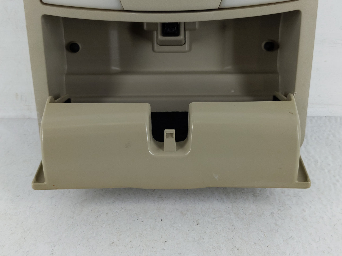 2015 Infiniti Q40 Overhead Roof Console - Oemusedautoparts1.com