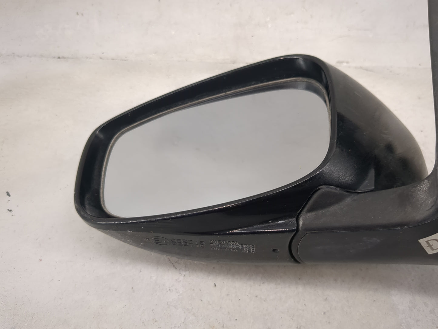 2015 Infiniti Q40 Driver Side View Mirror - Left Door Mirror OEM Used - Oemusedautoparts1.com