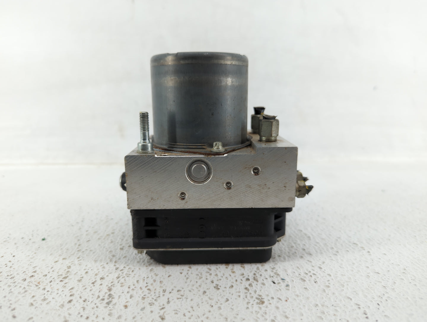 2015 Infiniti Q40 ABS Pump Control Module Replacement P/N:47660 1NM1D 0 265 951 629, 47660-MNL2A Fits Fits 2011 2012 2013 OE