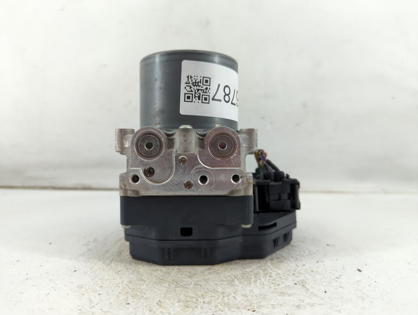 2014-2015 Infiniti Q50 ABS Pump Control Module Replacement P/N:133800-5790 47660 4GB1A Fits Fits 2014 2015 OEM Used Auto Par