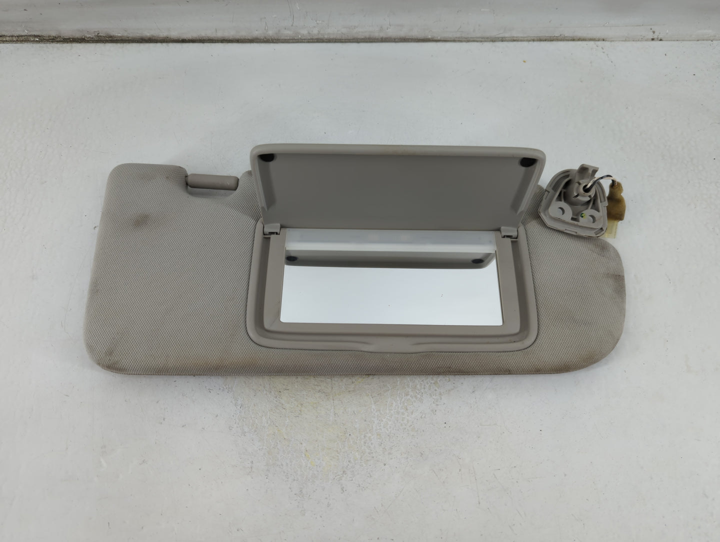 2014-2020 Infiniti Q50 Sun Visor Shade Replacement Passenger Right Mirror Fits Fits 2014 2015 2016 2017 2018 2019 2020 OEM U