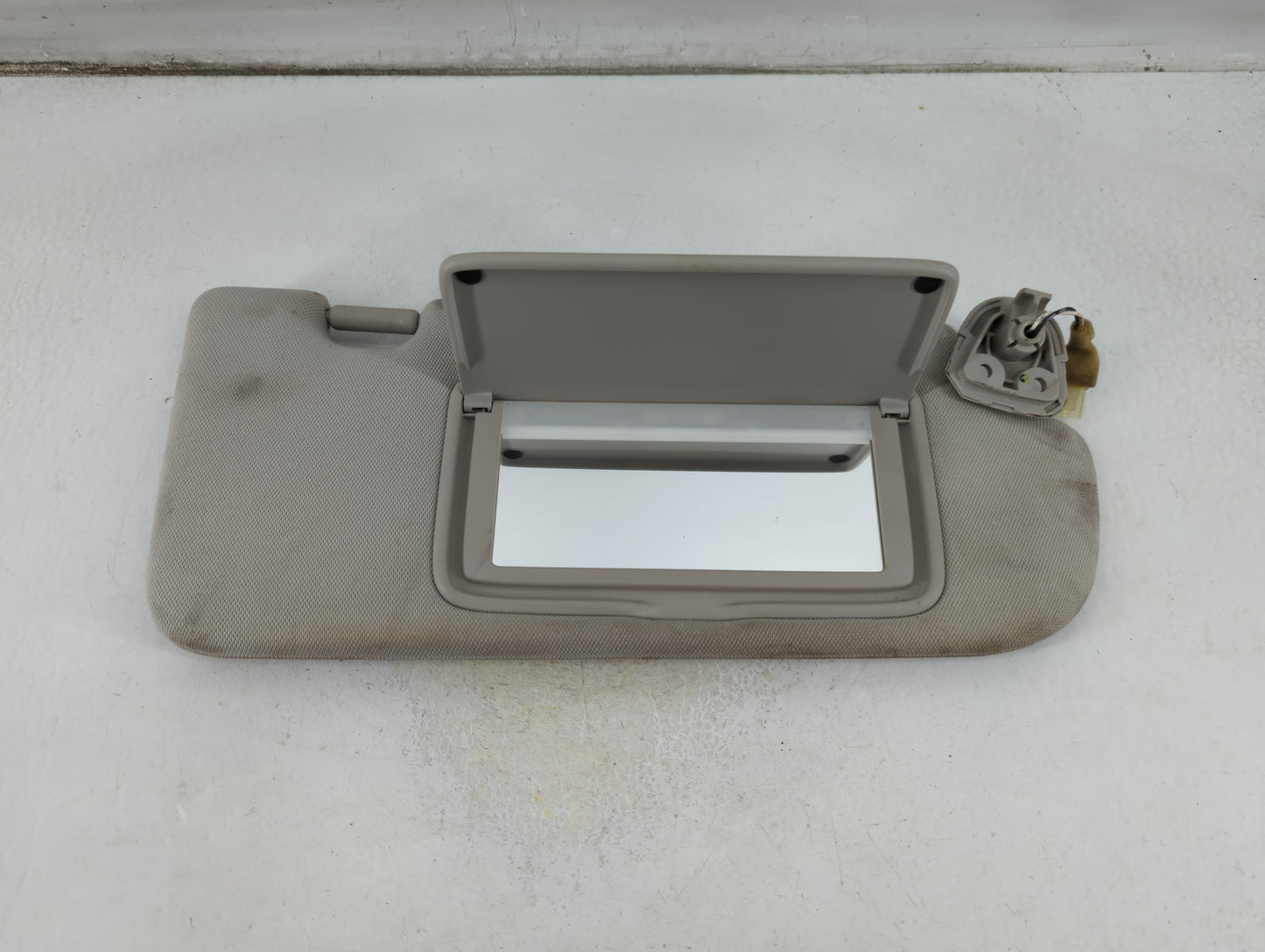 2014-2020 Infiniti Q50 Sun Visor Shade Replacement Passenger Right Mirror Fits Fits 2014 2015 2016 2017 2018 2019 2020 OEM U