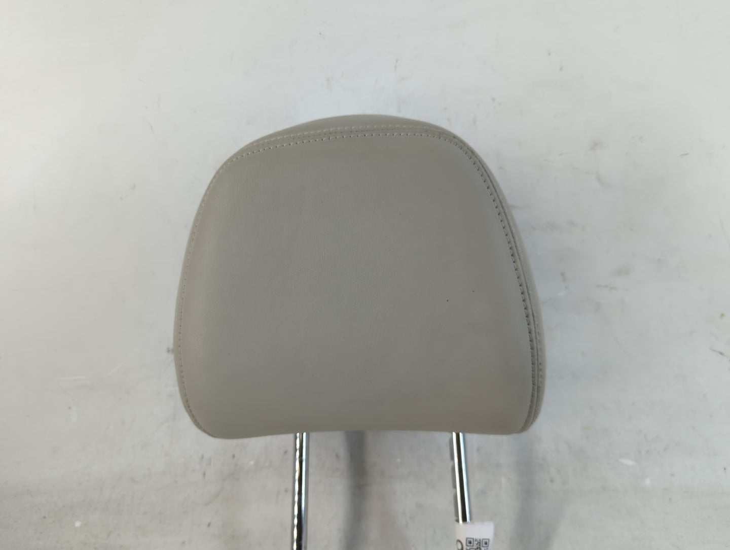 2015 Infiniti Q50 Headrest Head Rest Front Driver Passenger Seat Fits OEM Used Auto Parts - Oemusedautoparts1.com