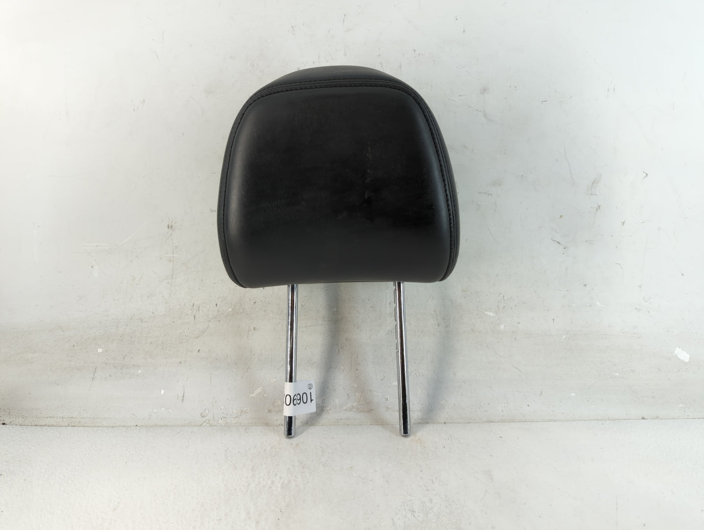 2014-2015 Infiniti Q50 Headrest Head Rest Front Driver Passenger Seat Fits Fits 2014 2015 OEM Used Auto Parts - Oemusedautop