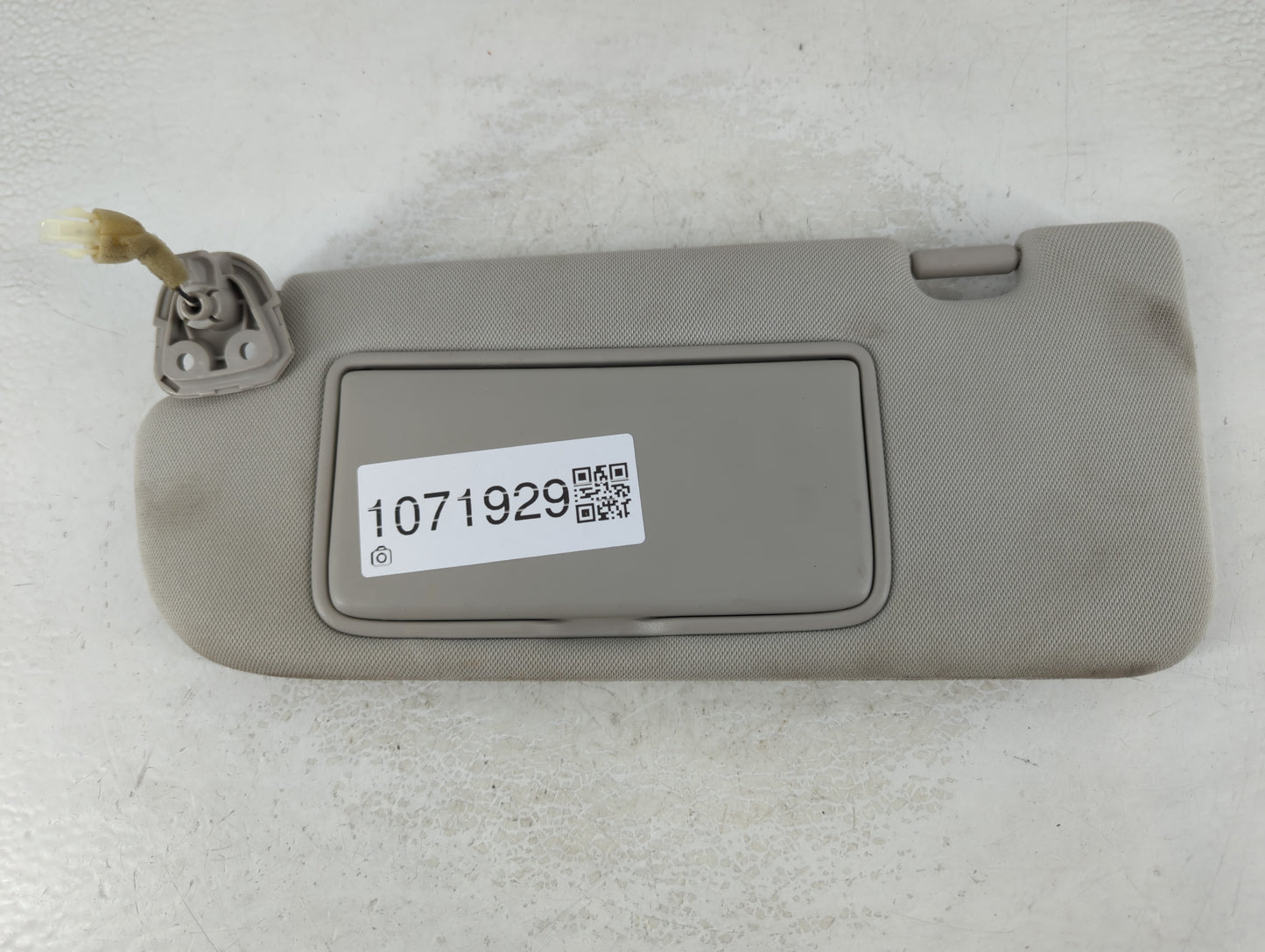2014-2020 Infiniti Q50 Sun Visor Shade Replacement Driver Left Mirror Fits Fits 2014 2015 2016 2017 2018 2019 2020 OEM Used 