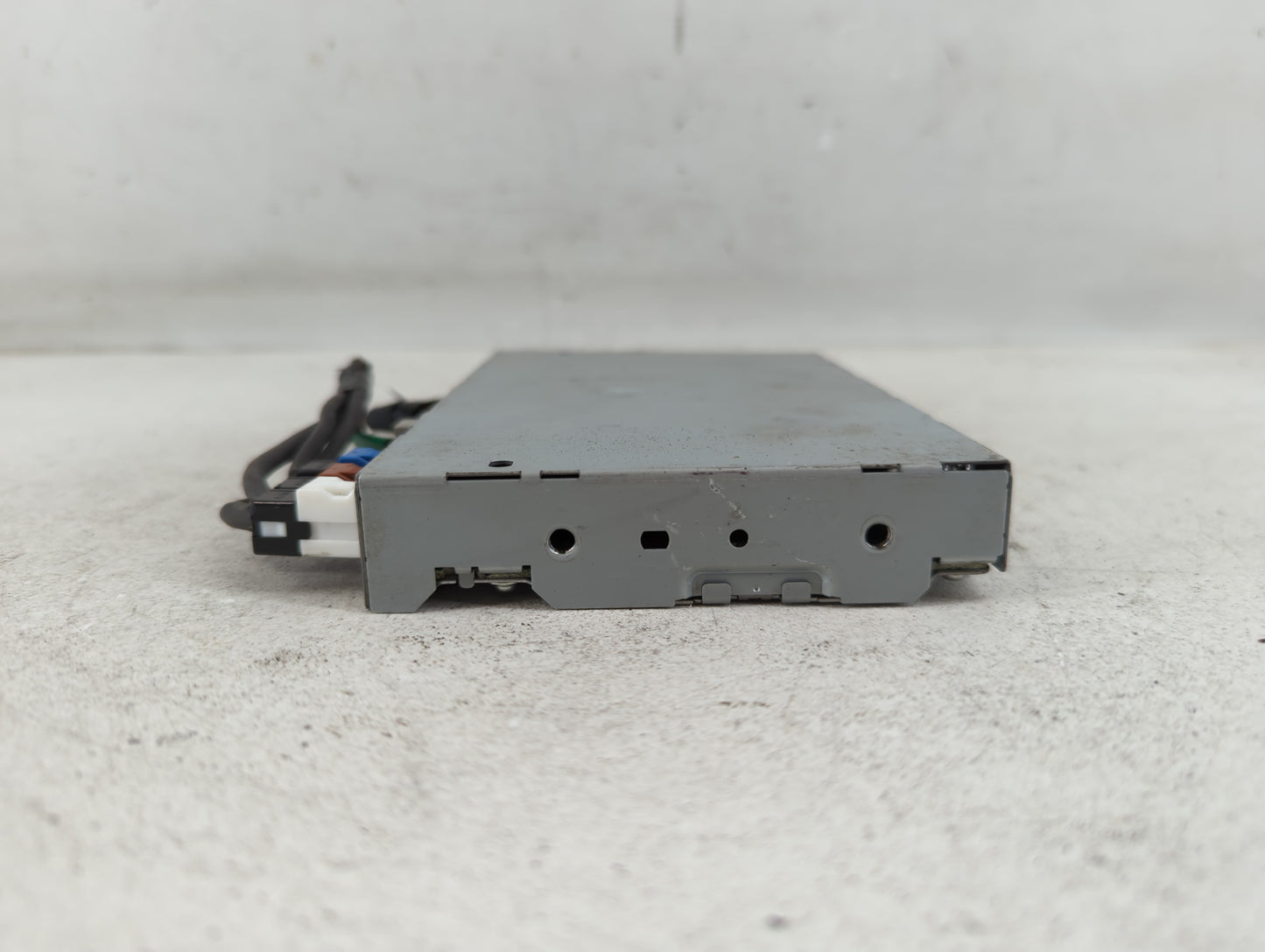 2015-2015 Infiniti Q50 Information-gps-tv Control Module 25915 4hb4d - Oemusedautoparts1.com