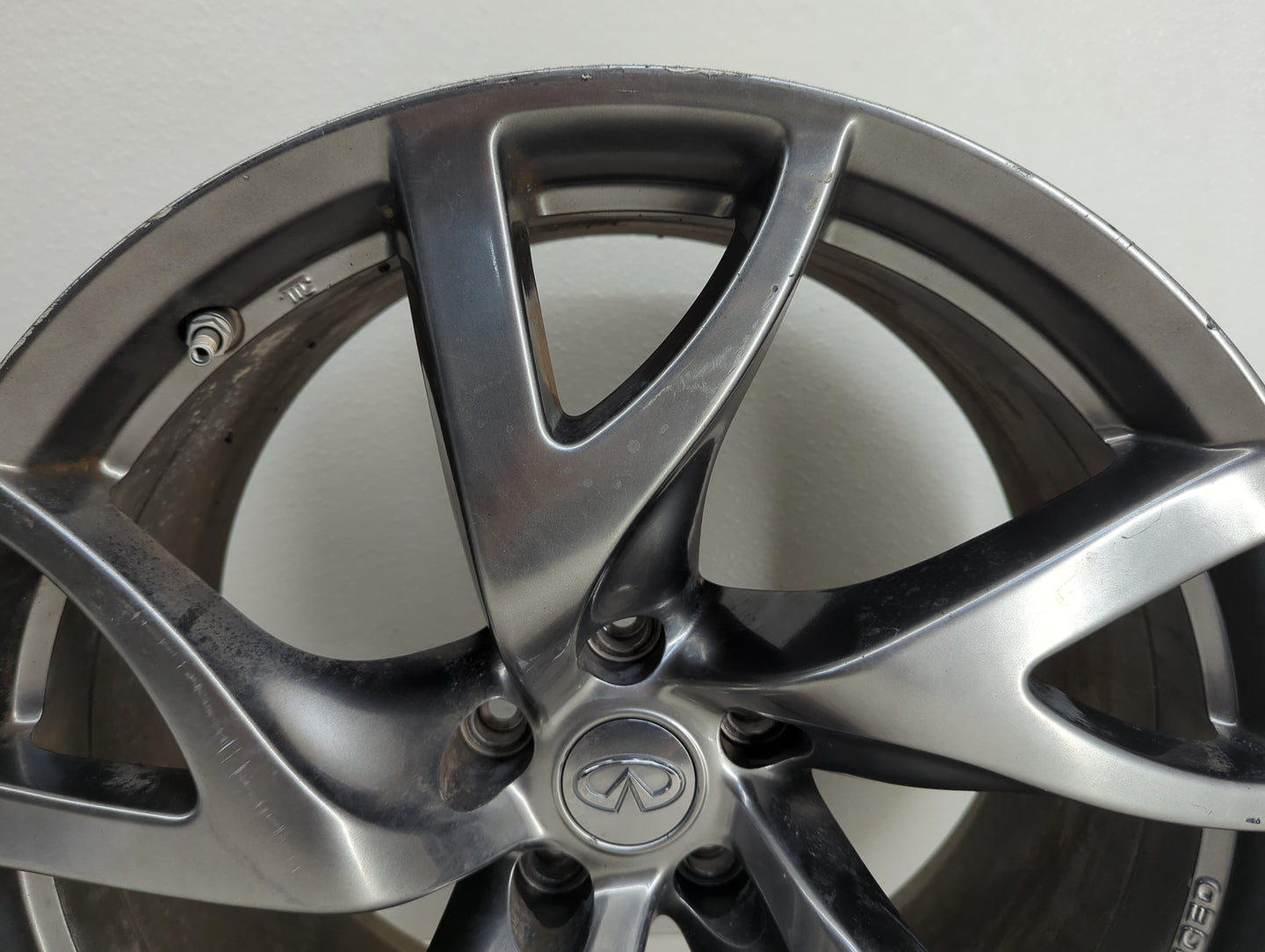 Infiniti Q50 Oem Wheel Rim - Oemusedautoparts1.com