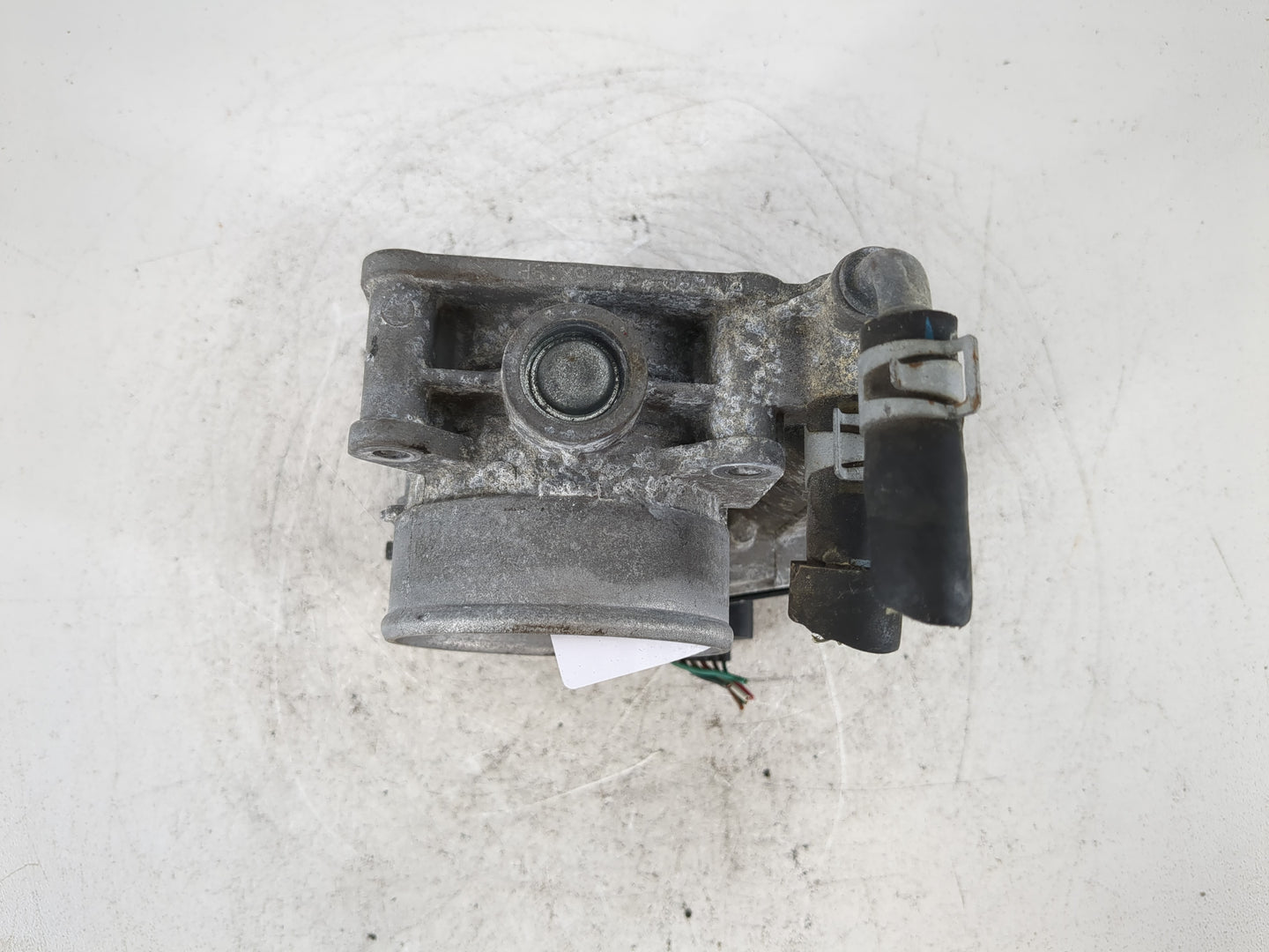2014-2018 Infiniti Q50 Throttle Body Fits Fits 2007 2008 2009 2010 2011 2012 2013 2014 2015 2016 2017 2018 2019 2020 OEM Use