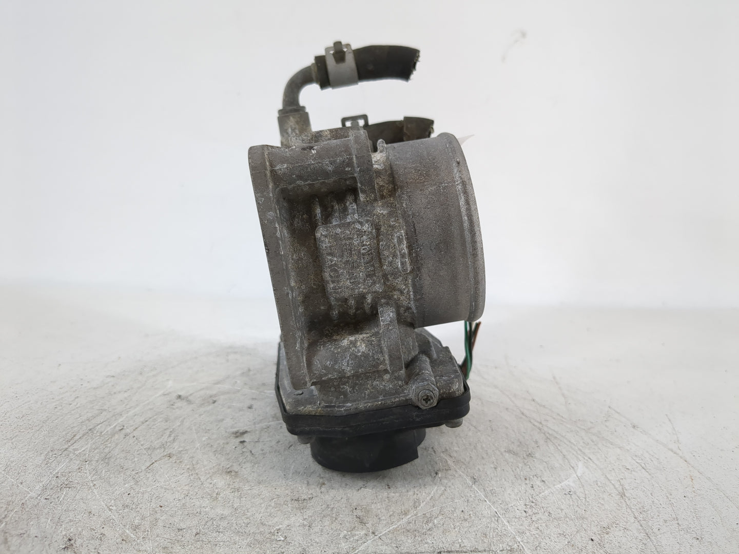 2014-2018 Infiniti Q50 Throttle Body Fits Fits 2007 2008 2009 2010 2011 2012 2013 2014 2015 2016 2017 2018 2019 2020 OEM Use