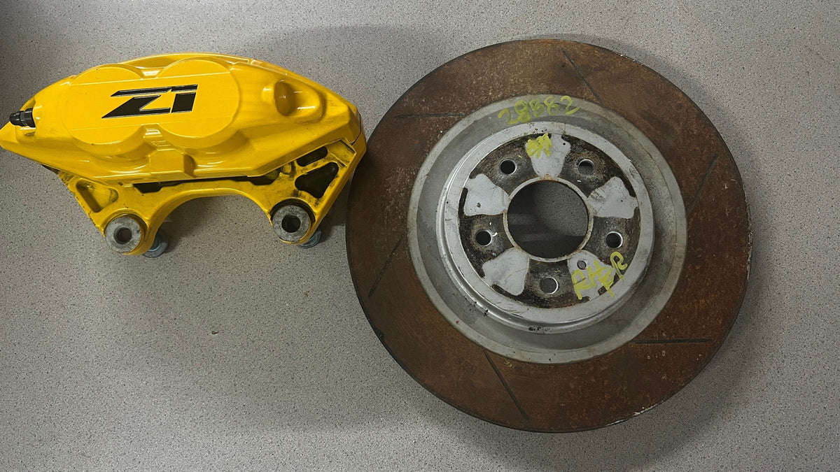 2014-2020 Infiniti Q50 Front Passenger Right Brake Caliper 1096326 - Oemusedautoparts1.com
