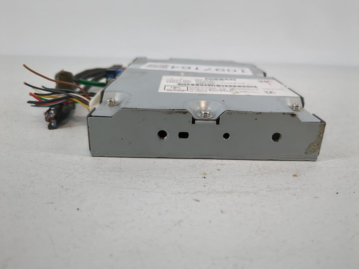 2015 Infiniti Q50 Navigation Control - Oemusedautoparts1.com