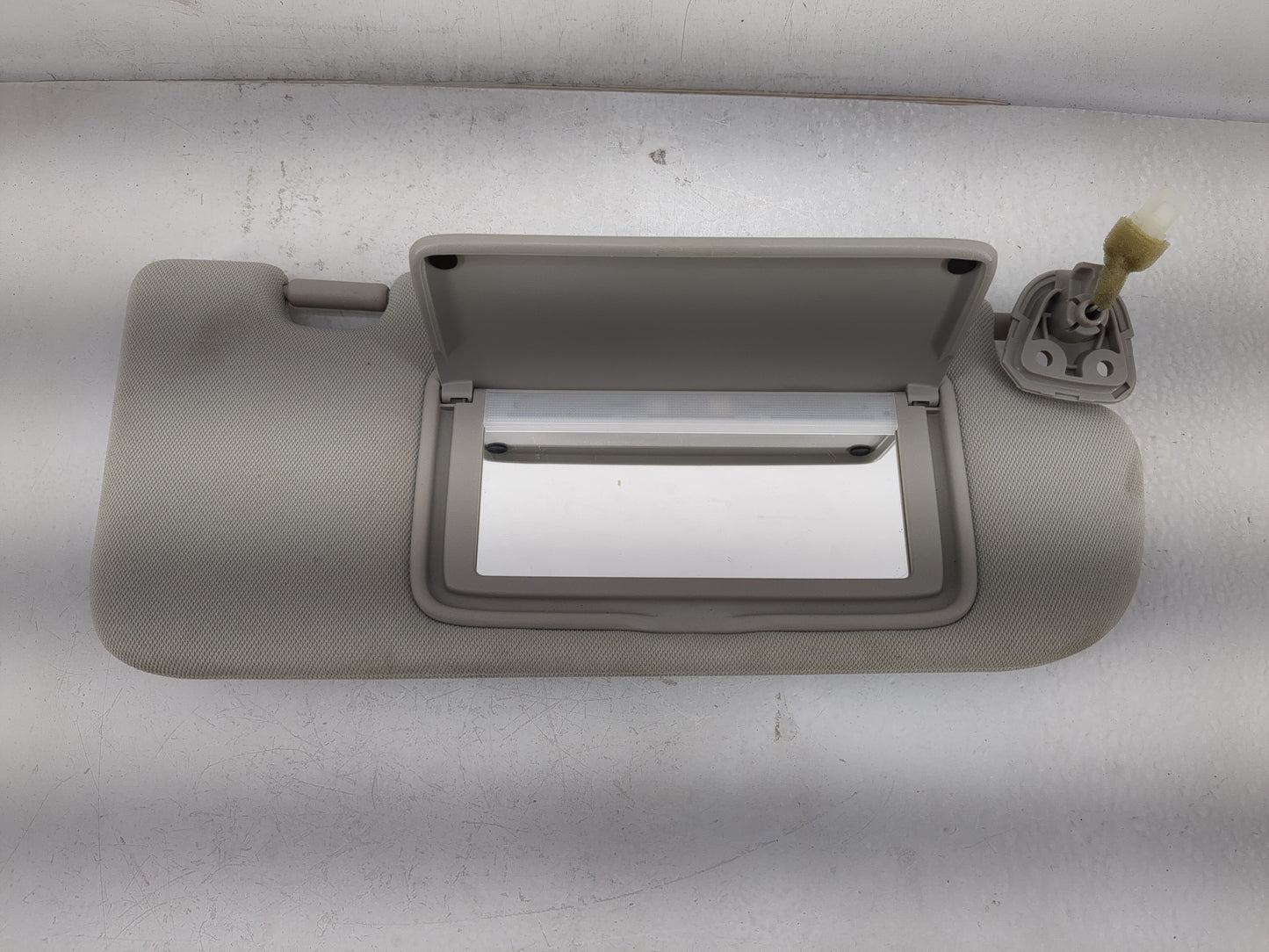 2014-2020 Infiniti Q50 Sun Visor Shade Replacement Passenger Right Mirror Fits Fits 2014 2015 2016 2017 2018 2019 2020 OEM U