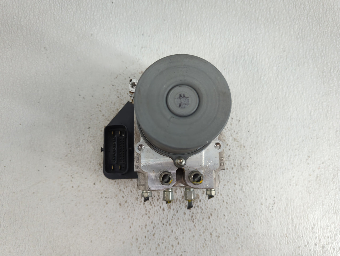 2014-2015 Infiniti Q50 ABS Pump Control Module Replacement P/N:47660-4GB1A 133800-5791 Fits Fits 2014 2015 OEM Used Auto Par