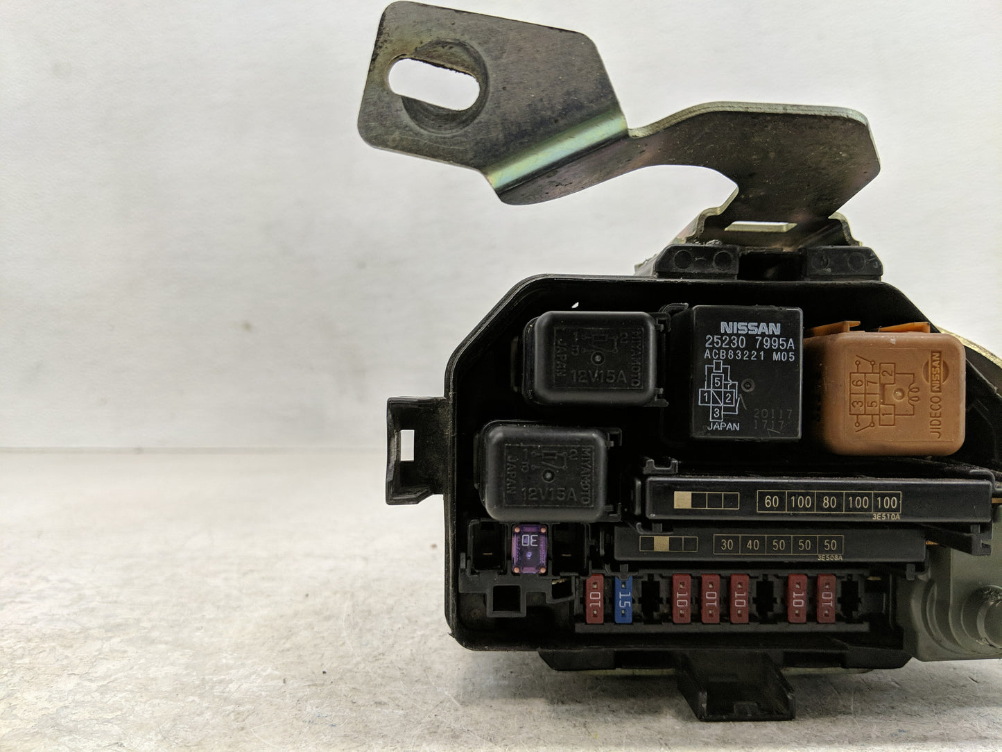 2014-2019 Infiniti Q50 Fusebox Fuse Box Panel Relay Module Fits Fits 2014 2015 2016 2017 2018 2019 2020 OEM Used Auto Parts 