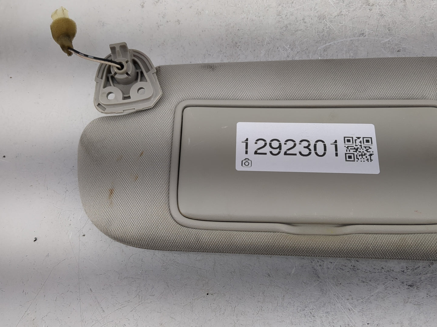 2014-2020 Infiniti Q50 Sun Visor Shade Replacement Driver Left Mirror Fits Fits 2014 2015 2016 2017 2018 2019 2020 OEM Used 