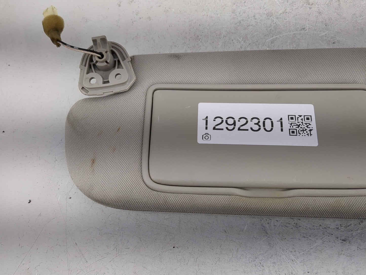 2014-2020 Infiniti Q50 Sun Visor Shade Replacement Driver Left Mirror Fits Fits 2014 2015 2016 2017 2018 2019 2020 OEM Used 