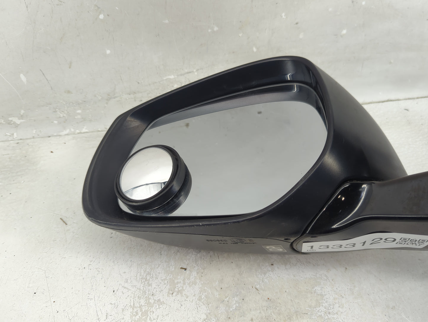 2014-2020 Infiniti Q50 Driver Side View Mirror - Left Door Mirror OEM Used - Oemusedautoparts1.com