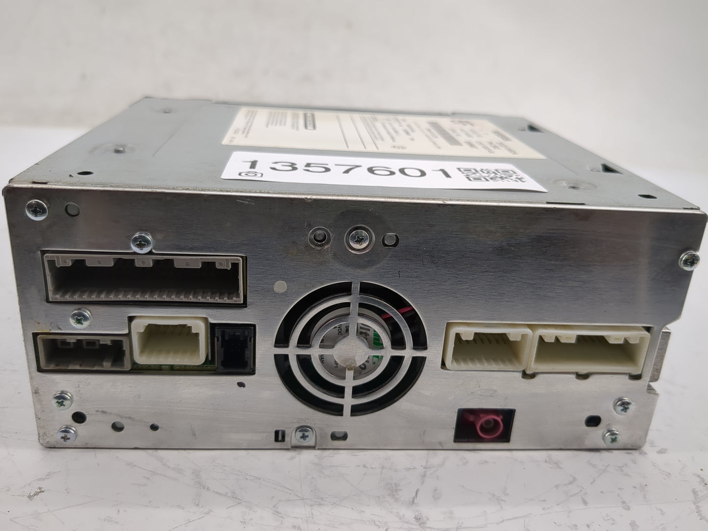 2015-2019 Infiniti Q50 Radio AM FM Cd Player Receiver Replacement P/N:28330 4HB3A 28330 4HB3B Fits OEM Used Auto Parts - Oem