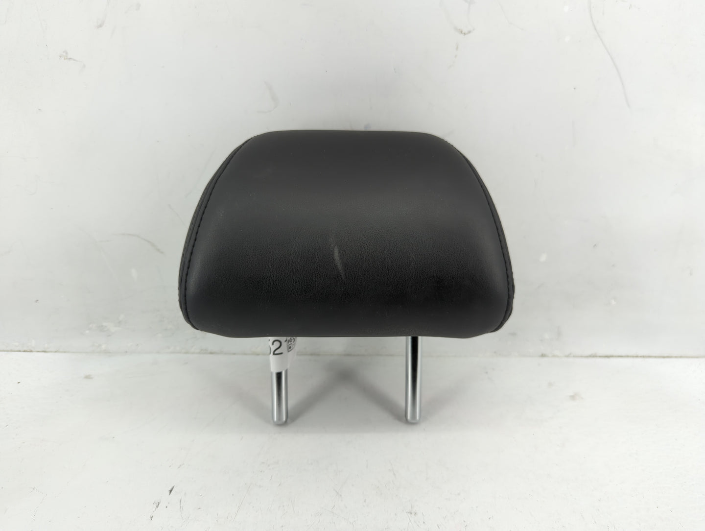 2015 Infiniti Q50 Headrest Head Rest Rear Center Seat Fits OEM Used Auto Parts - Oemusedautoparts1.com