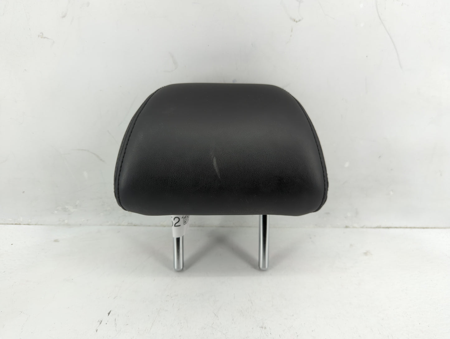 2015 Infiniti Q50 Headrest Head Rest Rear Center Seat Fits OEM Used Auto Parts - Oemusedautoparts1.com
