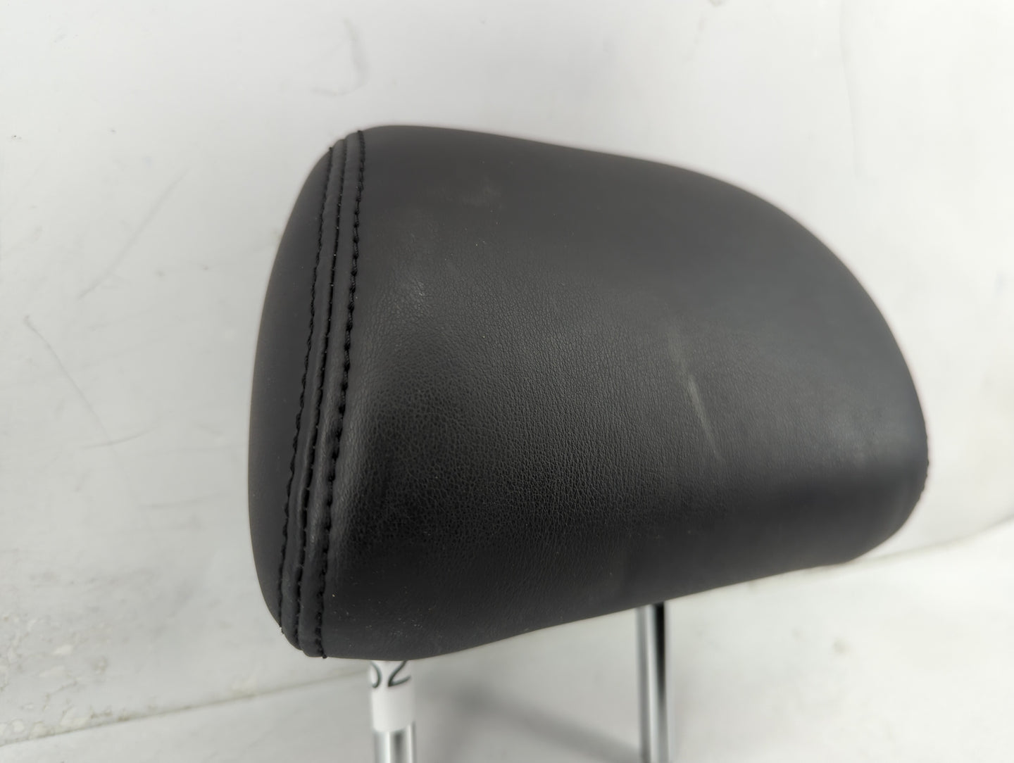 2015 Infiniti Q50 Headrest Head Rest Rear Center Seat Fits OEM Used Auto Parts - Oemusedautoparts1.com
