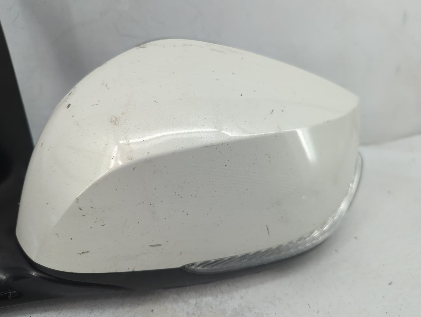 2014-2020 Infiniti Q50 Driver Side View Mirror - Left Door Mirror OEM Used - Oemusedautoparts1.com