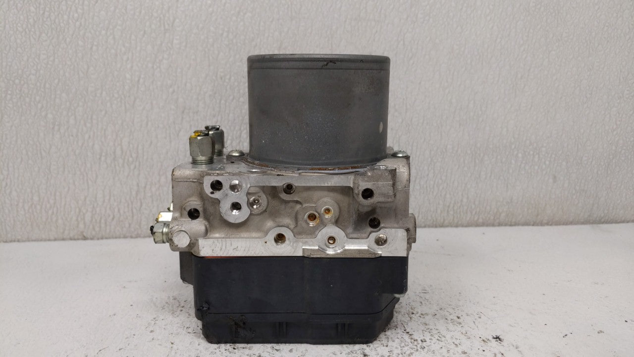 2014-2015 Infiniti Q50 ABS Pump Control Module Replacement Fits Fits 2014 2015 OEM Used Auto Parts - Oemusedautoparts1.com