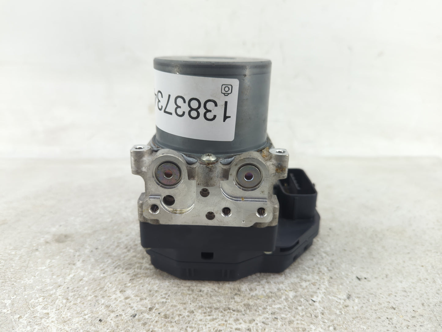 2014-2015 Infiniti Q50 ABS Pump Control Module Replacement P/N:47660-4GB1A Fits Fits 2014 2015 OEM Used Auto Parts - Oemused
